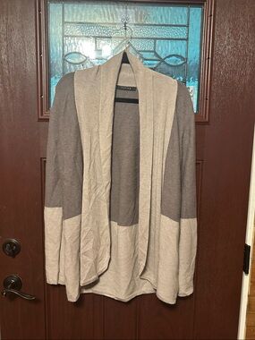 Cyrus Two-Tone Open Cardigan - Gray and Cream